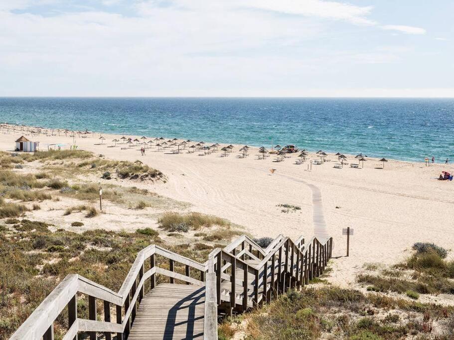 فيلا Casa Com Jardim Perto Da Praia سيسيمبرا المظهر الخارجي الصورة